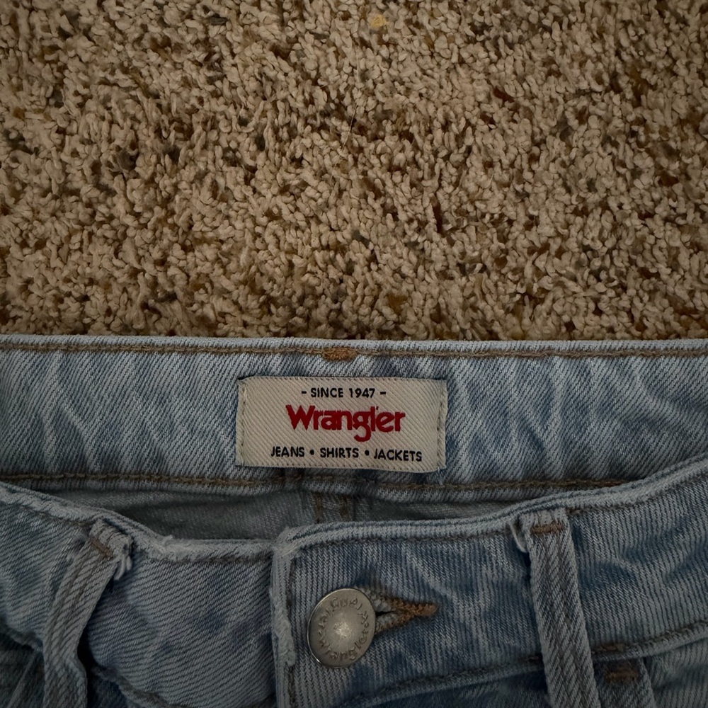 Light Blue Wrangler flare Jeans - Picture 2 of 5